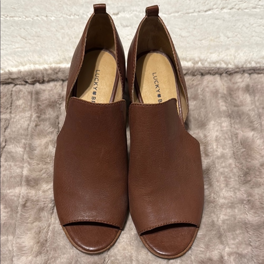 Lucky Brand Brown Open-Toe Leather Slip-On Mules